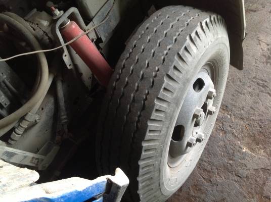 ขายสด-ผ่อน  หกล้อ   NKR  57 E  ส่งงวดถูกๆ