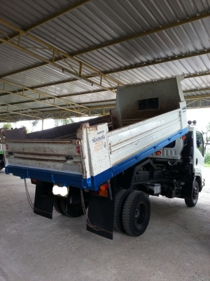 FRR210 ปี54 ดั๊มสามมิตร รถมือเดียว เอกสารพร้อมโอน FRR210 ปี54 ดั๊มสามมิตร รถมือเดียว เอกสารพร้อมโอน