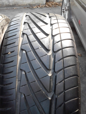 205/40R18 NITTO NEO GEN มี 2 เส้น ติดต่อ 081-427-3941