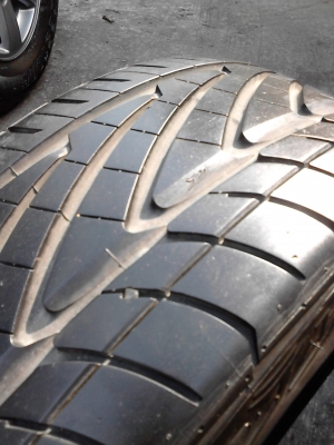 205/40R18 NITTO NEO GEN มี 2 เส้น ติดต่อ 081-427-3941