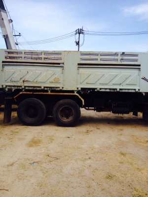 ดั้มสามมิตร  สวย สภาพดี  พร้อมใช้งาน   0815963995