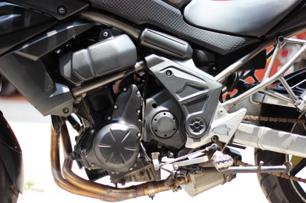 versys650 ปี2011 ทะเบียนแท้ วิ่ง5หมื่นกว่าโล เครื่องดี ยางพีเรียลลี่ดอกเต็มๆ ถูกที่สุดในประเทศไทย