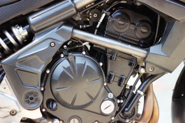 versys650 ปี2011 ทะเบียนแท้ วิ่ง5หมื่นกว่าโล เครื่องดี ยางพีเรียลลี่ดอกเต็มๆ ถูกที่สุดในประเทศไทย