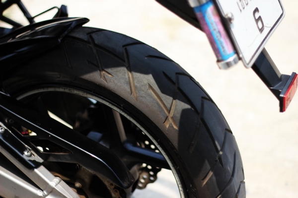 versys650 ปี2011 ทะเบียนแท้ วิ่ง5หมื่นกว่าโล เครื่องดี ยางพีเรียลลี่ดอกเต็มๆ ถูกที่สุดในประเทศไทย