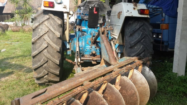 ขายรถไถ ford 6610