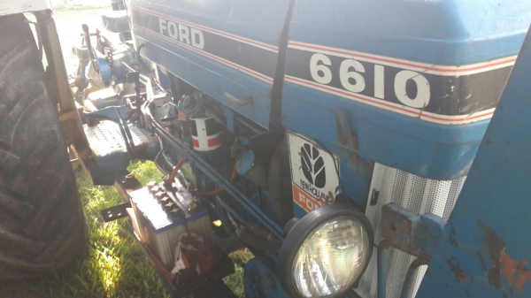 ขายรถไถ ford 6610