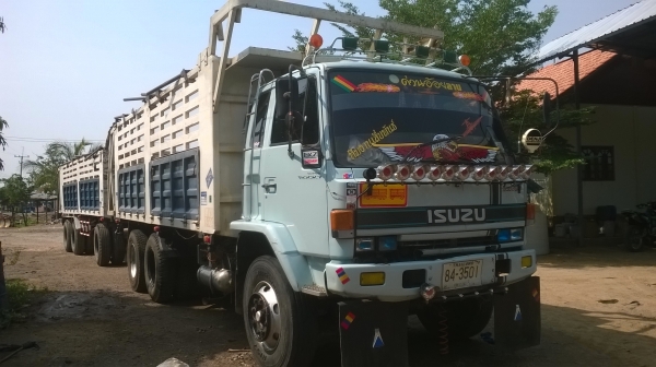 ขายรถบรรทุก ISUZU Super Rocky แม่+ลูก3คาน