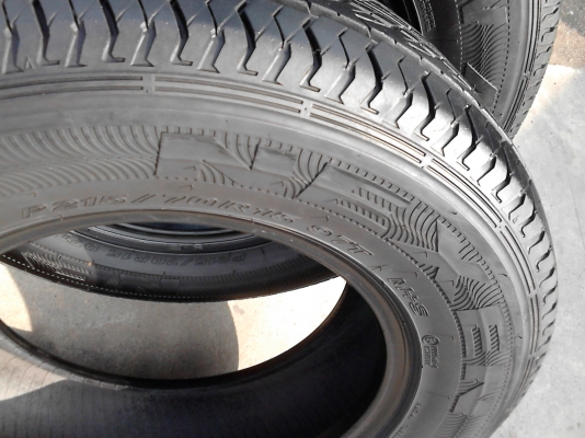 215/70R15 NEZEN ROADIAN A/T  มี 2 เส้น สวยหนา   TEL.081-427-3941