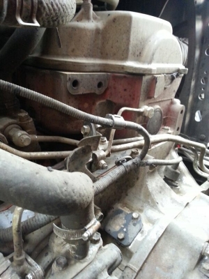 รถฮีโน่ 10 ล้อ บรรทุกน้ำมัน 344 แรงม้า. ปี 53 ( รถวิ่ง 5xx,xxx กม. ) สนใจติดต่อ 081 - 6079515 รถฮีโน่ 10 ล้อ บรรทุกน้ำมัน 344 แรงม้า. ปี 53 ( รถวิ่ง 5xx,xxx กม. ) สนใจติดต่อ 081 - 6079515