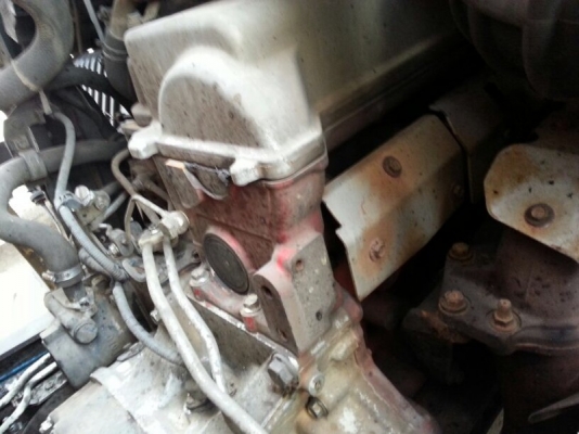 รถฮีโน่ 10 ล้อ บรรทุกน้ำมัน 344 แรงม้า. ปี 53 ( รถวิ่ง 5xx,xxx กม. ) สนใจติดต่อ 081 - 6079515 รถฮีโน่ 10 ล้อ บรรทุกน้ำมัน 344 แรงม้า. ปี 53 ( รถวิ่ง 5xx,xxx กม. ) สนใจติดต่อ 081 - 6079515