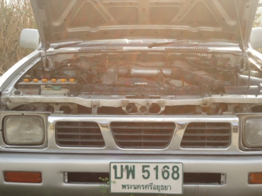 นิสัน Nissan