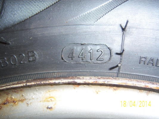 ้ล้ออะไหล่ 185 65 14 ปี12