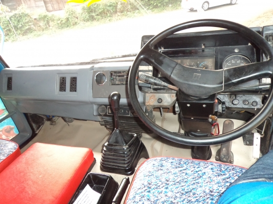 ขายด่วนๆคับรถดั้มอีซูซุร็อก185แรงแต่งสวยๆทั้งคัน