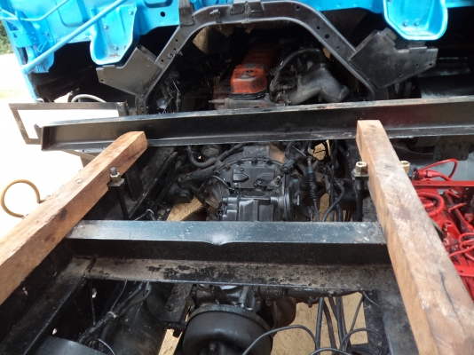 ขายด่วนๆคับรถดั้มอีซูซุร็อก185แรงแต่งสวยๆทั้งคัน