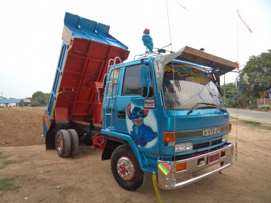 ขายด่วนๆคับรถดั้มอีซูซุร็อก185แรงแต่งสวยๆทั้งคัน