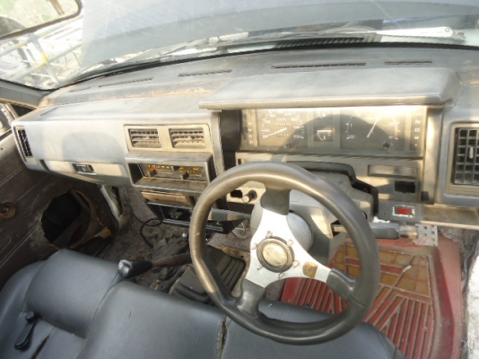 นิสัน Nissan นิสัน Nissan