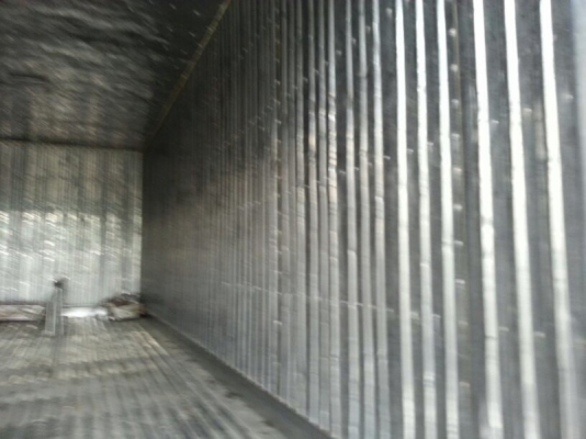 ขาย ตู้เย็น.  ( ขายเฉพาะตู้ )  สนใจติดต่อ 081 - 6079515