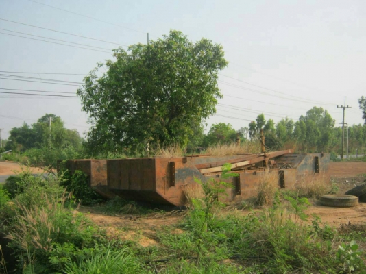 แบคโฮ120บูมยาวพร้อมโป๊ะ