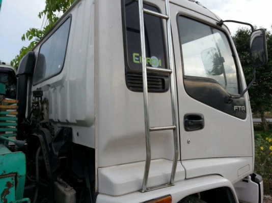 รถอีซูซุ 6 ล้อ ติดเครน 4.5 ตัน. / 195 แรงม้า. ปี 40 ( รถวิ่ง 9x,xxx กม. ) สนใจติดต่อ 081 - 6079515 รถอีซูซุ 6 ล้อ ติดเครน 4.5 ตัน. / 195 แรงม้า. ปี 40 ( รถวิ่ง 9x,xxx กม. ) สนใจติดต่อ 081 - 6079515