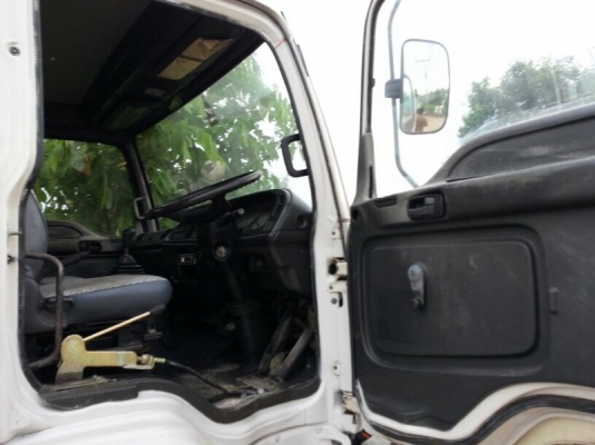 รถอีซูซุ 6 ล้อ ติดเครน 4.5 ตัน. / 195 แรงม้า. ปี 40 ( รถวิ่ง 9x,xxx กม. ) สนใจติดต่อ 081 - 6079515 รถอีซูซุ 6 ล้อ ติดเครน 4.5 ตัน. / 195 แรงม้า. ปี 40 ( รถวิ่ง 9x,xxx กม. ) สนใจติดต่อ 081 - 6079515