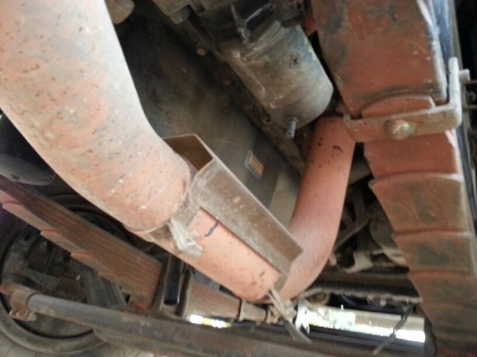 รถอีซูซุ 6 ล้อ ติดเครน 4.5 ตัน. / 195 แรงม้า. ปี 40 ( รถวิ่ง 9x,xxx กม. ) สนใจติดต่อ 081 - 6079515 รถอีซูซุ 6 ล้อ ติดเครน 4.5 ตัน. / 195 แรงม้า. ปี 40 ( รถวิ่ง 9x,xxx กม. ) สนใจติดต่อ 081 - 6079515