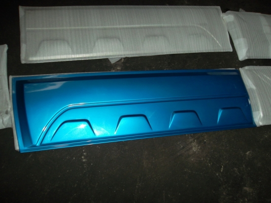 ชุดกาบแต่ง เชฟโรเรต โคโรราโด้ แคปแลสี่ประตู