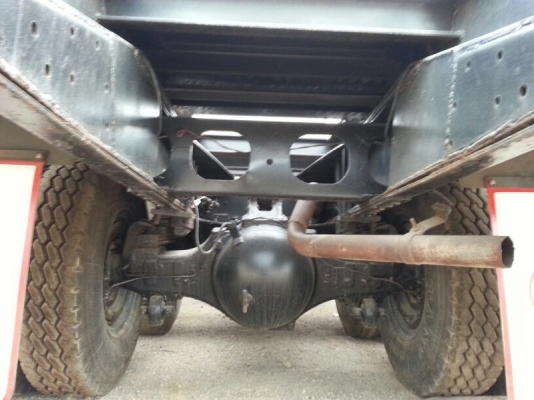 รถฮีโน่ 12 ล้อ ท้ายลาด FM3M  240 แรงม้า. ปี 39  สนใจติดต่อ 081 - 6079515