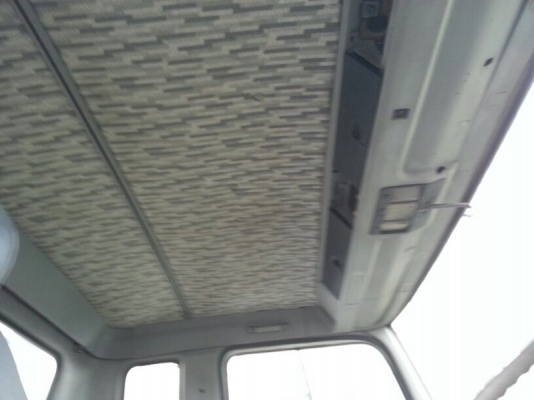 รถฮีโน่ 12 ล้อ ท้ายลาด FM3M  240 แรงม้า. ปี 39  สนใจติดต่อ 081 - 6079515