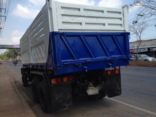 รถอีซูซุ 10 ล้อดั้ม FXZ 270 แรงม้า. ปี 50 สนใจติดต่อ 081 - 6079515 รถอีซูซุ 10 ล้อดั้ม FXZ 270 แรงม้า. ปี 50 สนใจติดต่อ 081 - 6079515