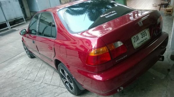 Honda Civic 1999 ตาโตตัวสุดท้าย เกียร์ AT ขายถูกๆ ซื้อสดลดได้เยอะ Honda Civic 1999 ตาโตตัวสุดท้าย เกียร์ AT ขายถูกๆ ซื้อสดลดได้เยอะ