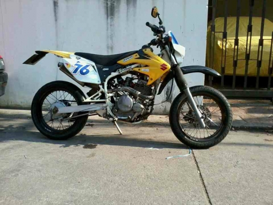 suzuki dr250 super mt