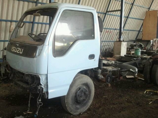 หกล้อกลาง ขอขาย  280,000