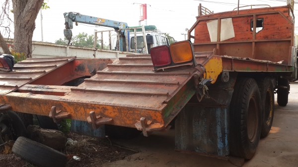 ขายด่วนสิบล้อหน้ายาว เทรนเลอร์หางปลาขึ้นแบ็คโฮ ทะเบียนเต็มเป็นท้ายลาดแล้ว จัดแนนท์ได้โทร0843923995