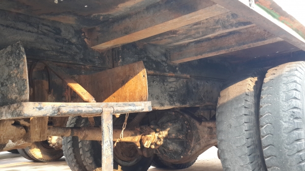 ขายด่วนสิบล้อหน้ายาว เทรนเลอร์หางปลาขึ้นแบ็คโฮ ทะเบียนเต็มเป็นท้ายลาดแล้ว จัดแนนท์ได้โทร0843923995