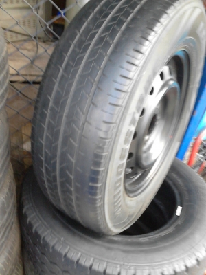 15  แบบ 5 รู  กะทะล้อพร้อมยาง ขนาด 5 รู  ขอบ 15     TEL.081-427-3941