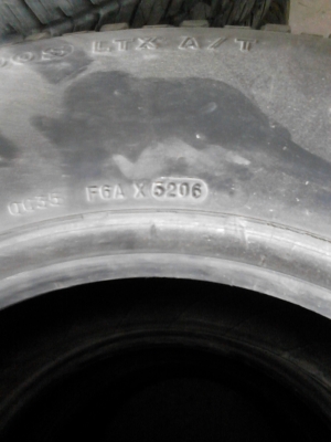 225/70R15 MICHELIN  LTX A/T  มี 3 เส้น TEL.081-427-3941