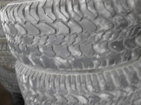 225/70R15 MICHELIN  LTX A/T  มี 3 เส้น TEL.081-427-3941