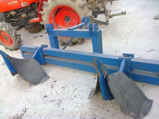 ขายผานหัวหมูหรือดิปเปอร์รถไถใหญ่ สอบถามได้ 13500 บาท