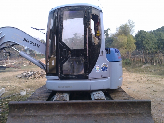 รถแบคโฮ ราคาถูก มีเล่มทะเบียน ไฟแนนซ์ ให้200,000 รถแบคโฮ ราคาถูก มีเล่มทะเบียน ไฟแนนซ์ ให้200,000