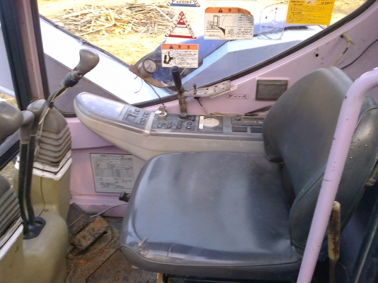 รถแบคโฮ ราคาถูก มีเล่มทะเบียน ไฟแนนซ์ ให้200,000 รถแบคโฮ ราคาถูก มีเล่มทะเบียน ไฟแนนซ์ ให้200,000