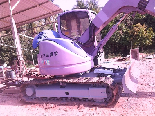 รถแบคโฮ ราคาถูก มีเล่มทะเบียน ไฟแนนซ์ ให้200,000 รถแบคโฮ ราคาถูก มีเล่มทะเบียน ไฟแนนซ์ ให้200,000