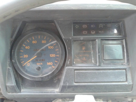 **380,000 บ.ต่อรอง**ขายหัวคัสซี 6ล้อช่วงยาว HINO FC120 FC2WHLA ห้างแท้ปี39 เครื่องเดิมเกียร์เดิมWO4D 120HPเครื่องดีแรง นิ่มไม่เยิ้ม มีวาล์วมีเสียงนิดๆ ช่วงล่างเดิมๆคัสซีใหญ่ สวยเดิมไม่มีบวม ไม่มีปะไม่มีดาม คานหน้าเฟืองท้ายใหญ่เดิม ยาว5.50ม. หัวเก๋งไม่เดิม **380,000 บ.ต่อรอง**ขายหัวคัสซี 6ล้อช่วงยาว HINO FC120 FC2WHLA ห้างแท้ปี39 เครื่องเดิมเกียร์เดิมWO4D 120HPเครื่องดีแรง นิ่มไม่เยิ้ม มีวาล์วมีเสียงนิดๆ ช่วงล่างเดิมๆคัสซีใหญ่ สวยเดิมไม่มีบวม ไม่มีปะไม่มีดาม คานหน้าเฟืองท้ายใหญ่เดิม ยาว5.50ม. หัวเก๋งไม่เดิม