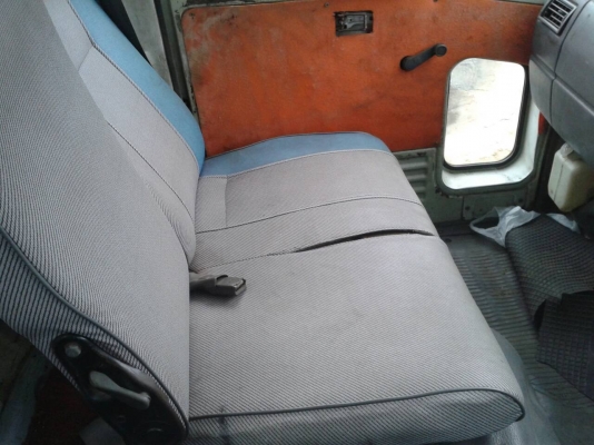 **380,000 บ.ต่อรอง**ขายหัวคัสซี 6ล้อช่วงยาว HINO FC120 FC2WHLA ห้างแท้ปี39 เครื่องเดิมเกียร์เดิมWO4D 120HPเครื่องดีแรง นิ่มไม่เยิ้ม มีวาล์วมีเสียงนิดๆ ช่วงล่างเดิมๆคัสซีใหญ่ สวยเดิมไม่มีบวม ไม่มีปะไม่มีดาม คานหน้าเฟืองท้ายใหญ่เดิม ยาว5.50ม. หัวเก๋งไม่เดิม **380,000 บ.ต่อรอง**ขายหัวคัสซี 6ล้อช่วงยาว HINO FC120 FC2WHLA ห้างแท้ปี39 เครื่องเดิมเกียร์เดิมWO4D 120HPเครื่องดีแรง นิ่มไม่เยิ้ม มีวาล์วมีเสียงนิดๆ ช่วงล่างเดิมๆคัสซีใหญ่ สวยเดิมไม่มีบวม ไม่มีปะไม่มีดาม คานหน้าเฟืองท้ายใหญ่เดิม ยาว5.50ม. หัวเก๋งไม่เดิม