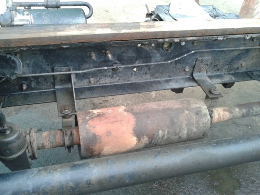 **380,000 บ.ต่อรอง**ขายหัวคัสซี 6ล้อช่วงยาว HINO FC120 FC2WHLA ห้างแท้ปี39 เครื่องเดิมเกียร์เดิมWO4D 120HPเครื่องดีแรง นิ่มไม่เยิ้ม มีวาล์วมีเสียงนิดๆ ช่วงล่างเดิมๆคัสซีใหญ่ สวยเดิมไม่มีบวม ไม่มีปะไม่มีดาม คานหน้าเฟืองท้ายใหญ่เดิม ยาว5.50ม. หัวเก๋งไม่เดิม **380,000 บ.ต่อรอง**ขายหัวคัสซี 6ล้อช่วงยาว HINO FC120 FC2WHLA ห้างแท้ปี39 เครื่องเดิมเกียร์เดิมWO4D 120HPเครื่องดีแรง นิ่มไม่เยิ้ม มีวาล์วมีเสียงนิดๆ ช่วงล่างเดิมๆคัสซีใหญ่ สวยเดิมไม่มีบวม ไม่มีปะไม่มีดาม คานหน้าเฟืองท้ายใหญ่เดิม ยาว5.50ม. หัวเก๋งไม่เดิม