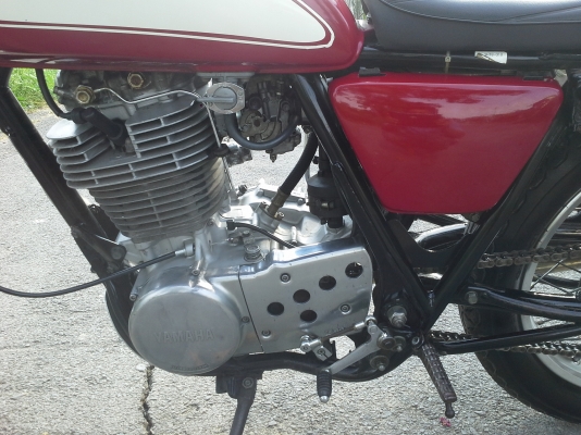 จัดให้ขาโจ๋แนวคาแฟ่ SR400cc.เลขเต็ม ปี99 ไฟติดครบเครื่องแน่นๆ.