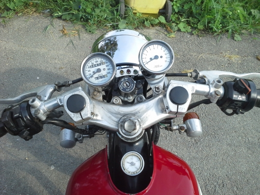 จัดให้ขาโจ๋แนวคาแฟ่ SR400cc.เลขเต็ม ปี99 ไฟติดครบเครื่องแน่นๆ.