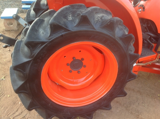 ปัญญาแทรคเตอร์มาแล้ว...จัดมาให้ คูโบต้า L3608 ใบมีดคานล่าง พร้อมโรตาลี่ตราช้าง. จัดส่ง จ.ร้อยเอ็ด