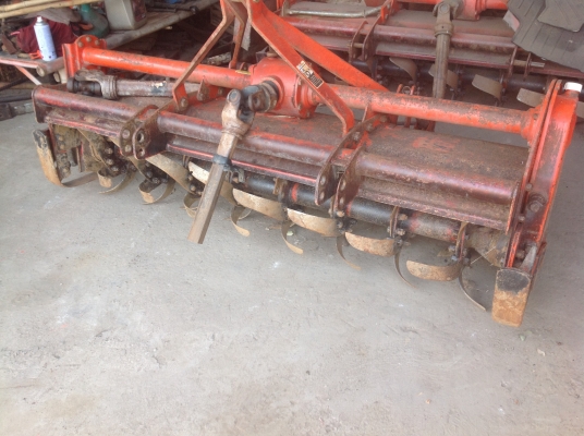 ปัญญาแทรคเตอร์มาแล้ว...จัดมาให้ คูโบต้า L3608 ใบมีดคานล่าง พร้อมโรตาลี่ตราช้าง. จัดส่ง จ.ร้อยเอ็ด