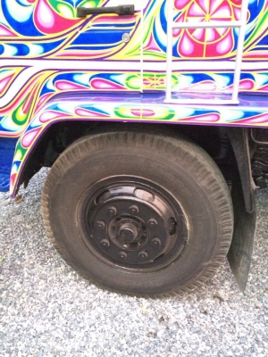 สิบล้อติดเครน ยูนิค. 3 ตัน สิบล้อติดเครน ยูนิค. 3 ตัน