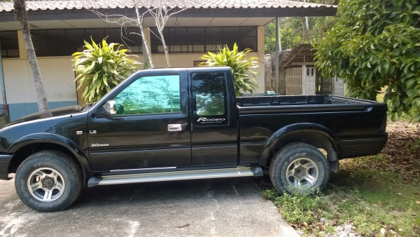 ขาย ISIZU RODEO LS 4WD ปี 2001 ขาย ISIZU RODEO LS 4WD ปี 2001